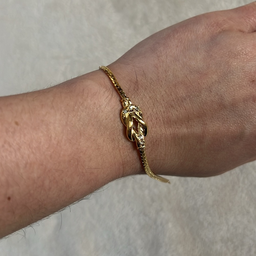 Avon vintage gold tone rhinestone knot bracelet XS